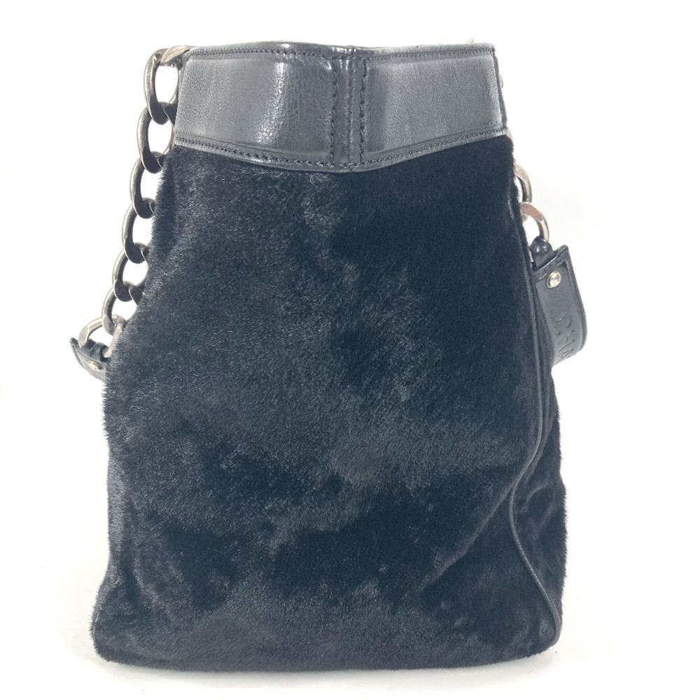 CHANEL Black Leather Logo Shoulder Bag - Picture 4 of 16